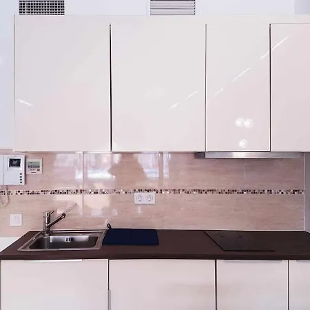 Lujoso En De La Isla De Puerto Marina Apartmán